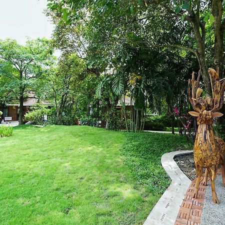 Hotel Lubee Chiang Mai Extérieur photo