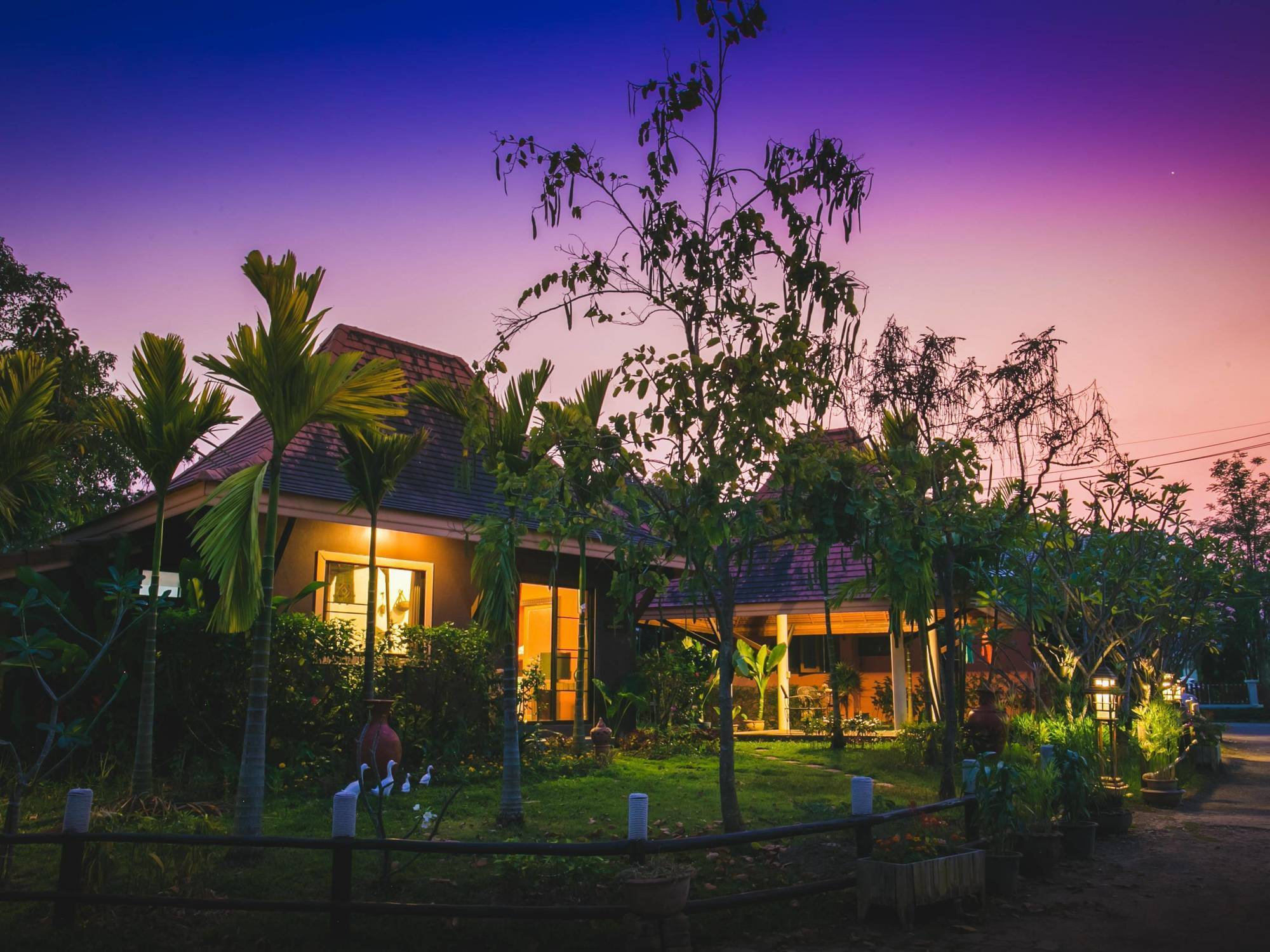 Hotel Lubee Chiang Mai Extérieur photo