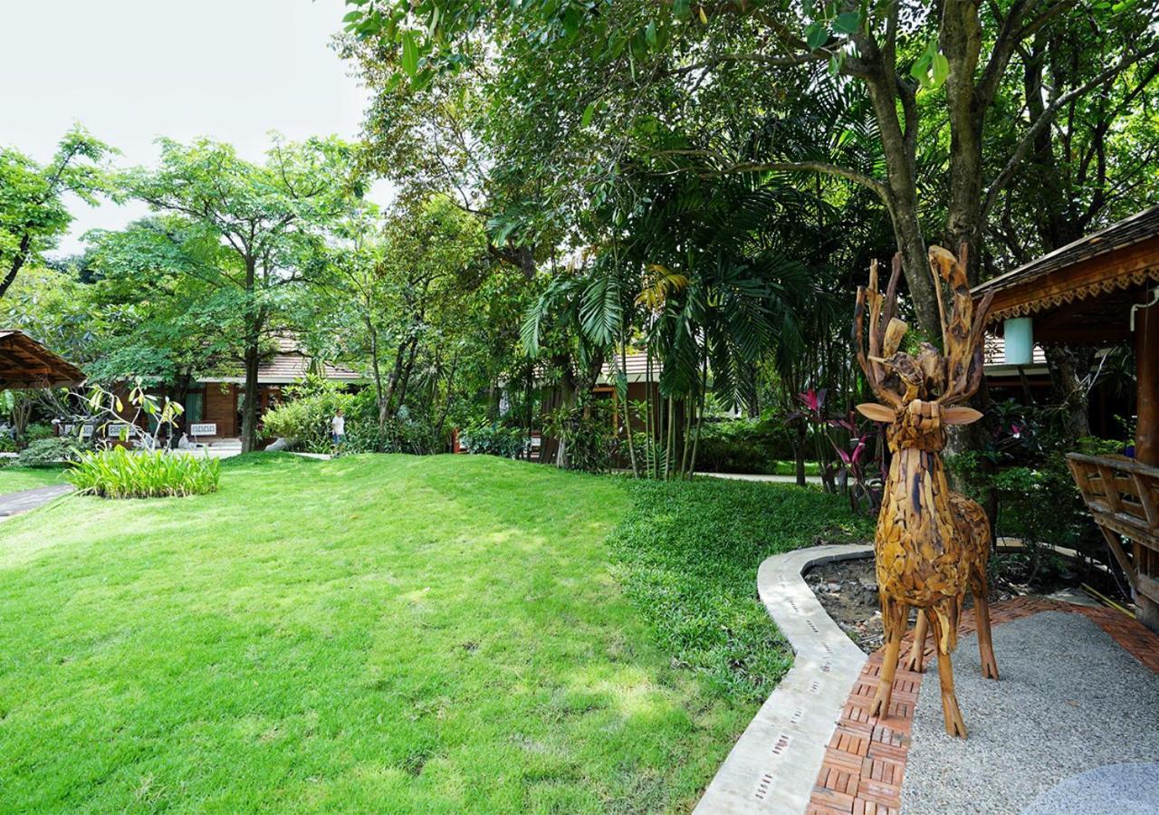 Hotel Lubee Chiang Mai Extérieur photo
