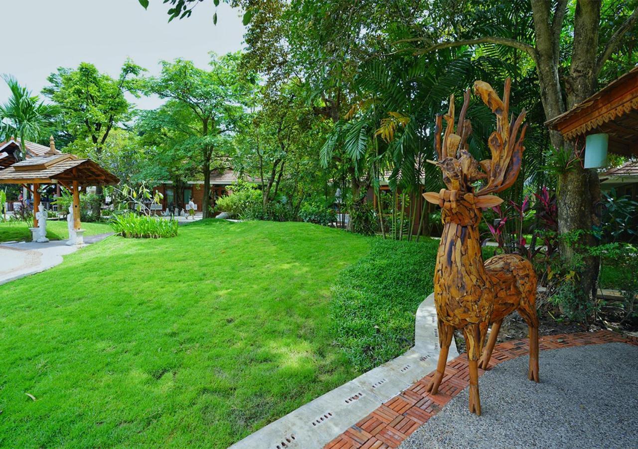 Hotel Lubee Chiang Mai Extérieur photo